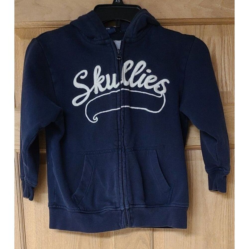 Gap kids 6/7 zip up skull hoodie